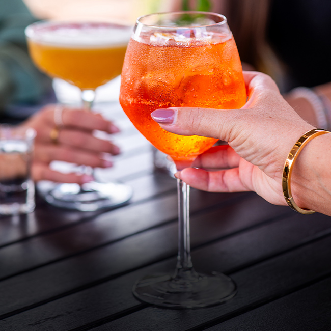 Wine & Drinks menu at The White Swan