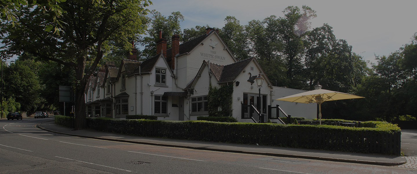 The White Swan Pub & Restaurant in Edgbaston, West Midlands